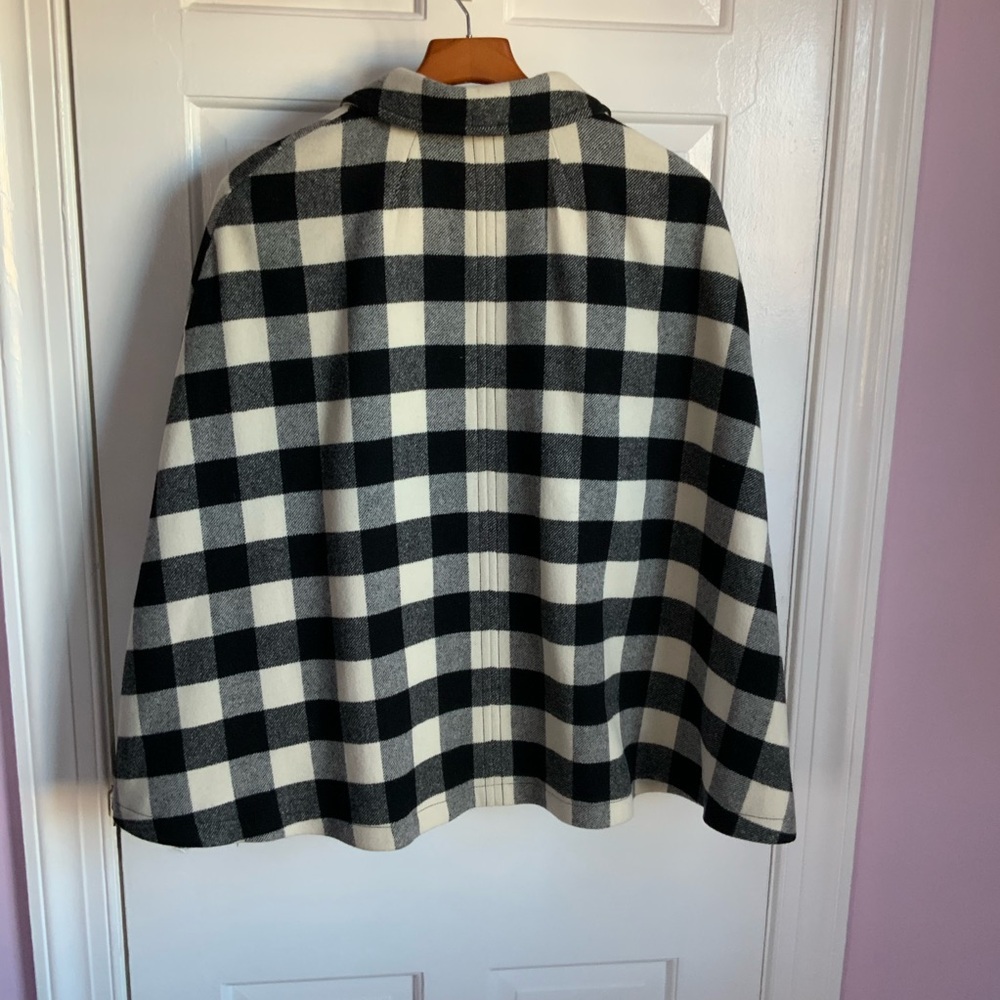 Talbots Black and White Cape with Bold Checkered Pattern - Picture 5 of 6